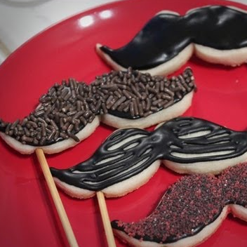 Moustache Cookie Pops – Quake N Bake