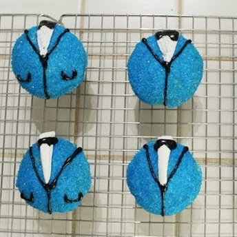 PSY Gangnam Style Cupcakes – Quake N Bake